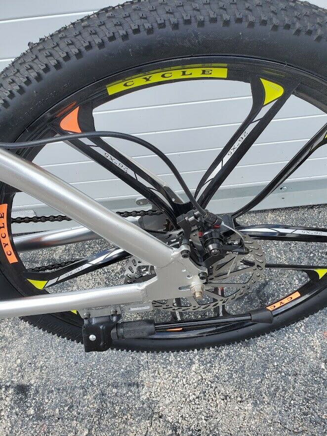 Felt Faker 3.4L Gas Frame Complete Engine Ready Roller 26" Mag Rims